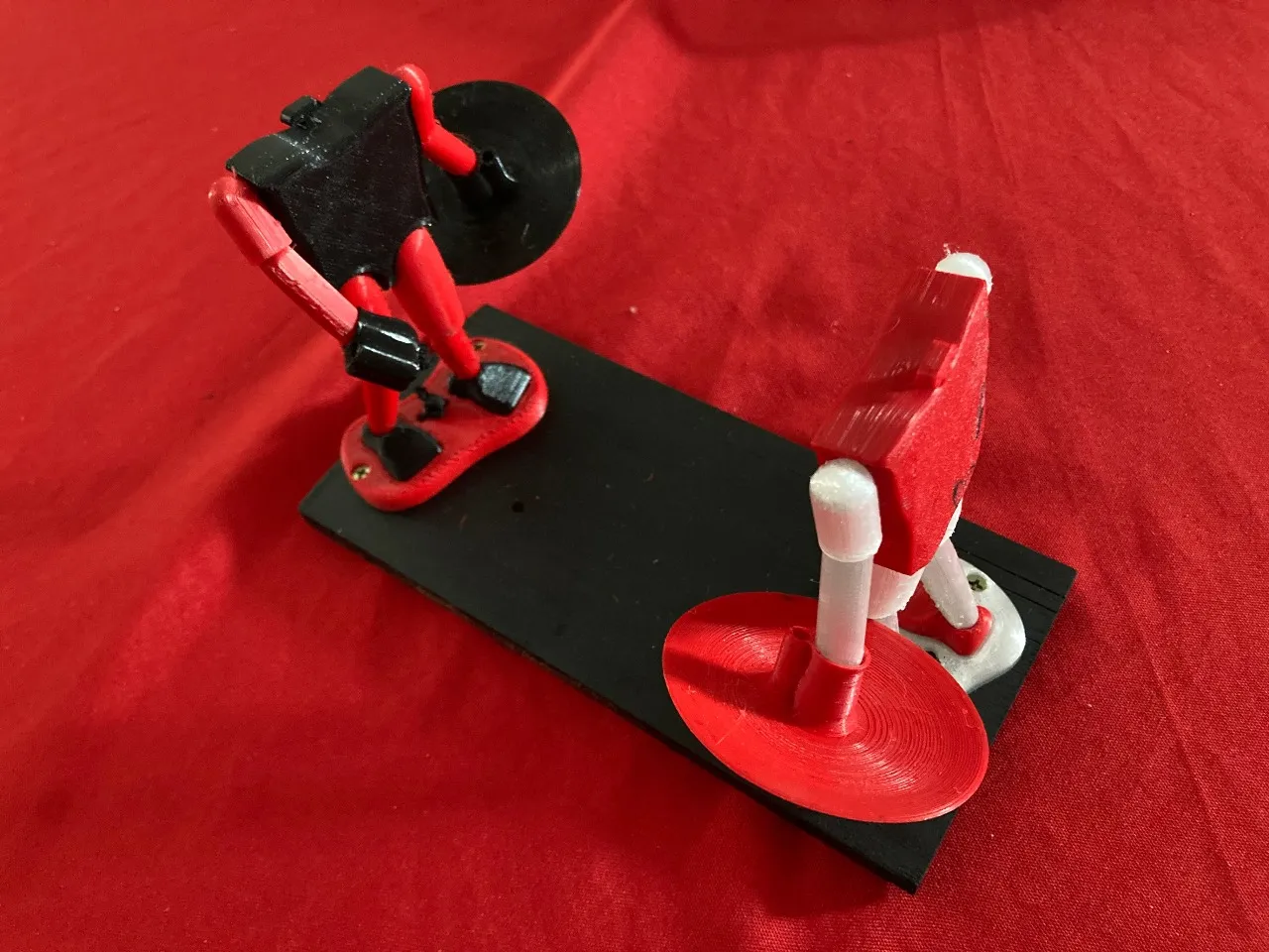 Balloon head puppet fencing fighter-1