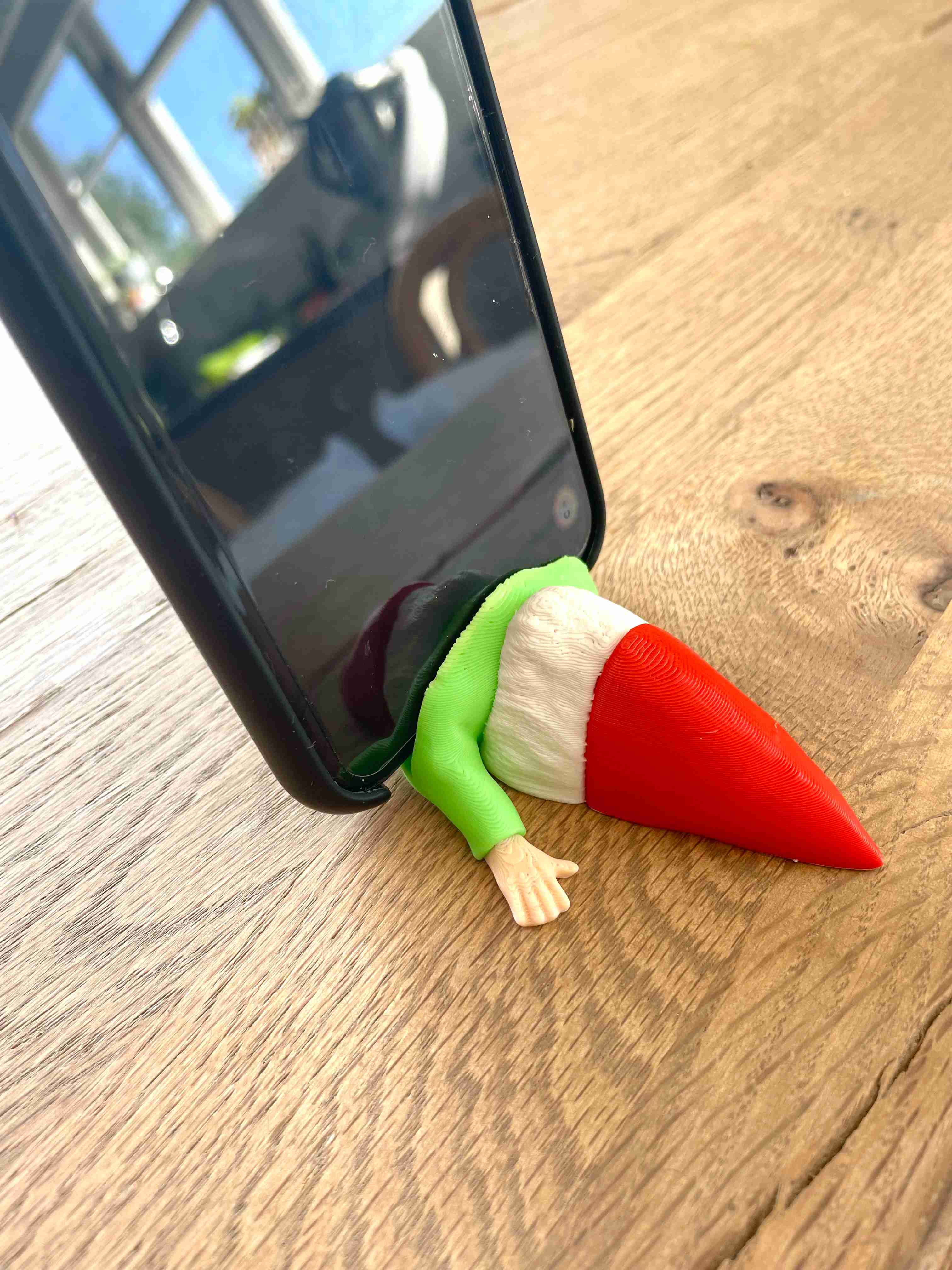 Murdered Gnome Phone / Pencil Holder 3D models download Creality Cloud