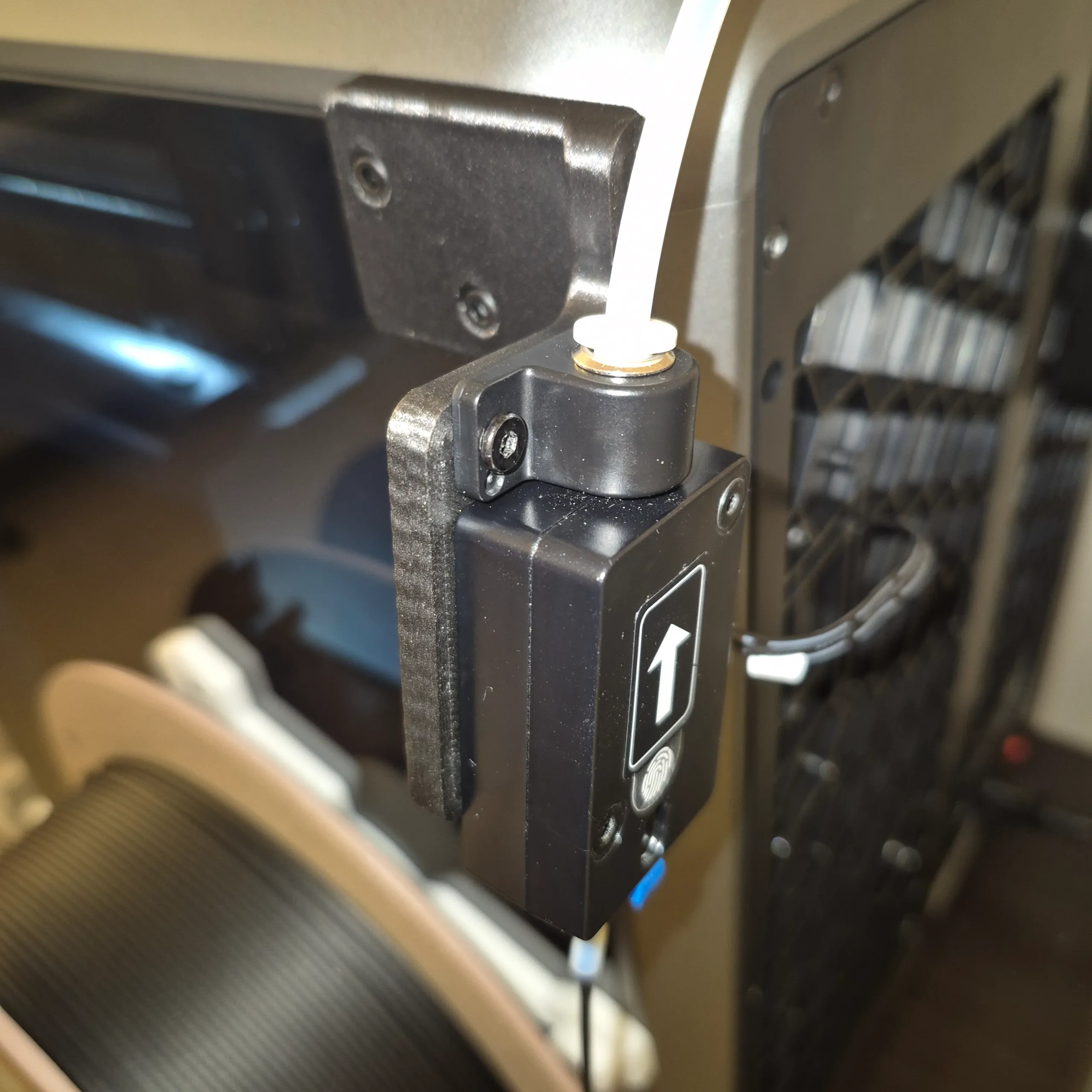 K1C-K1 runout sensor bracket-1