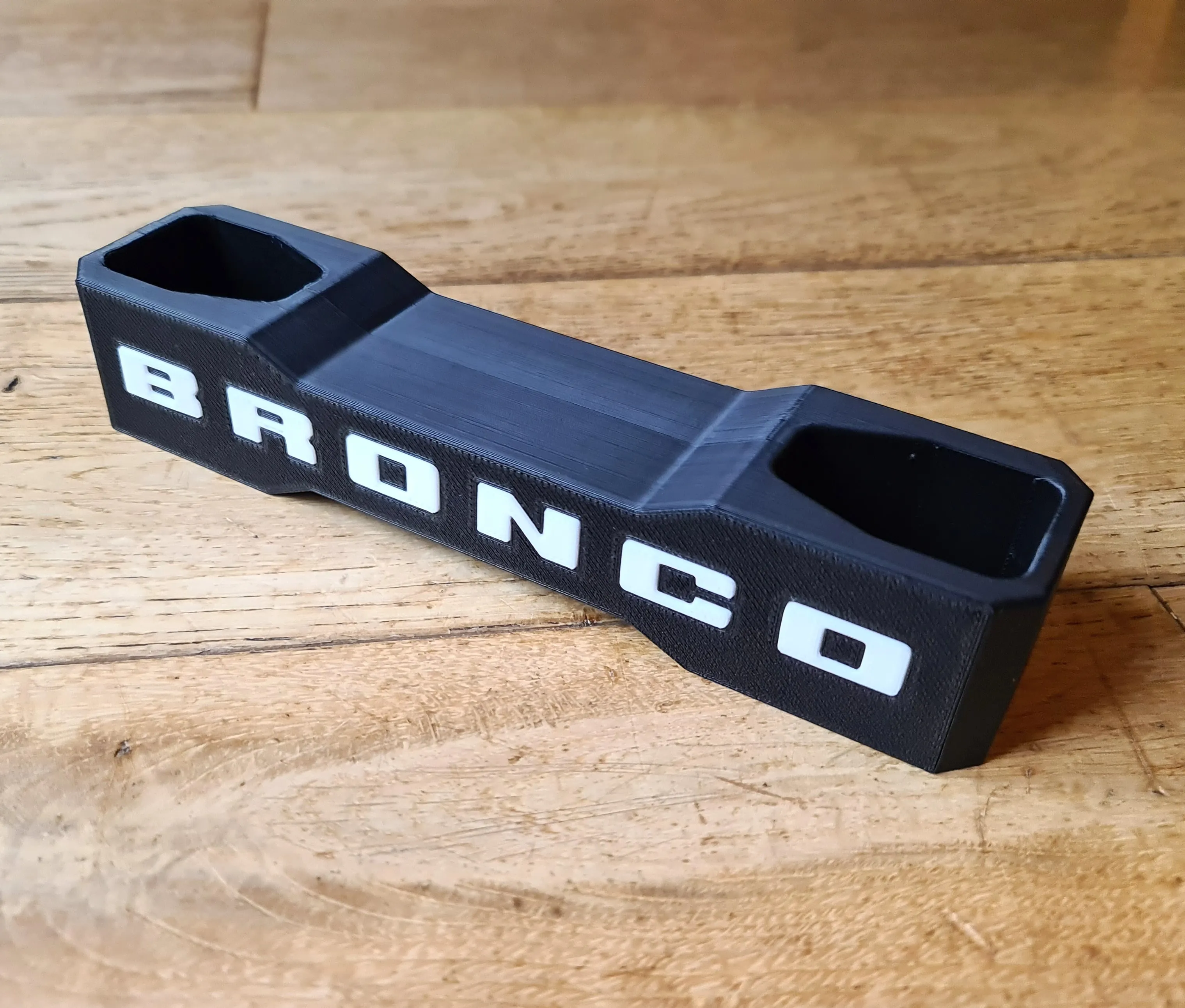 Traxxas 1/18 TRX4M Ford Bronco Stand Mount Crawler RC