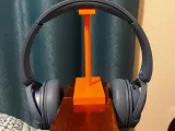 Headphone stand-2