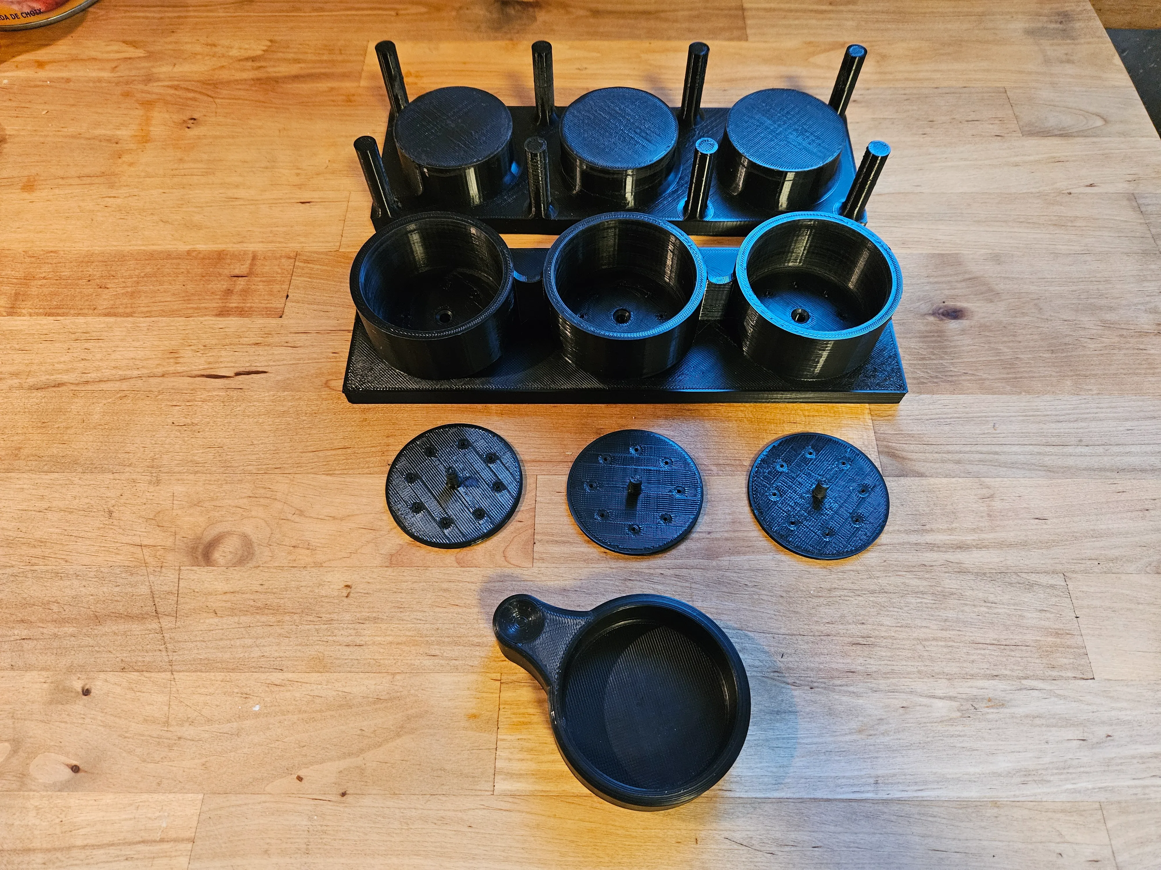 Bradley smoker puck press