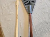 The Ultimate Back Scratcher-1