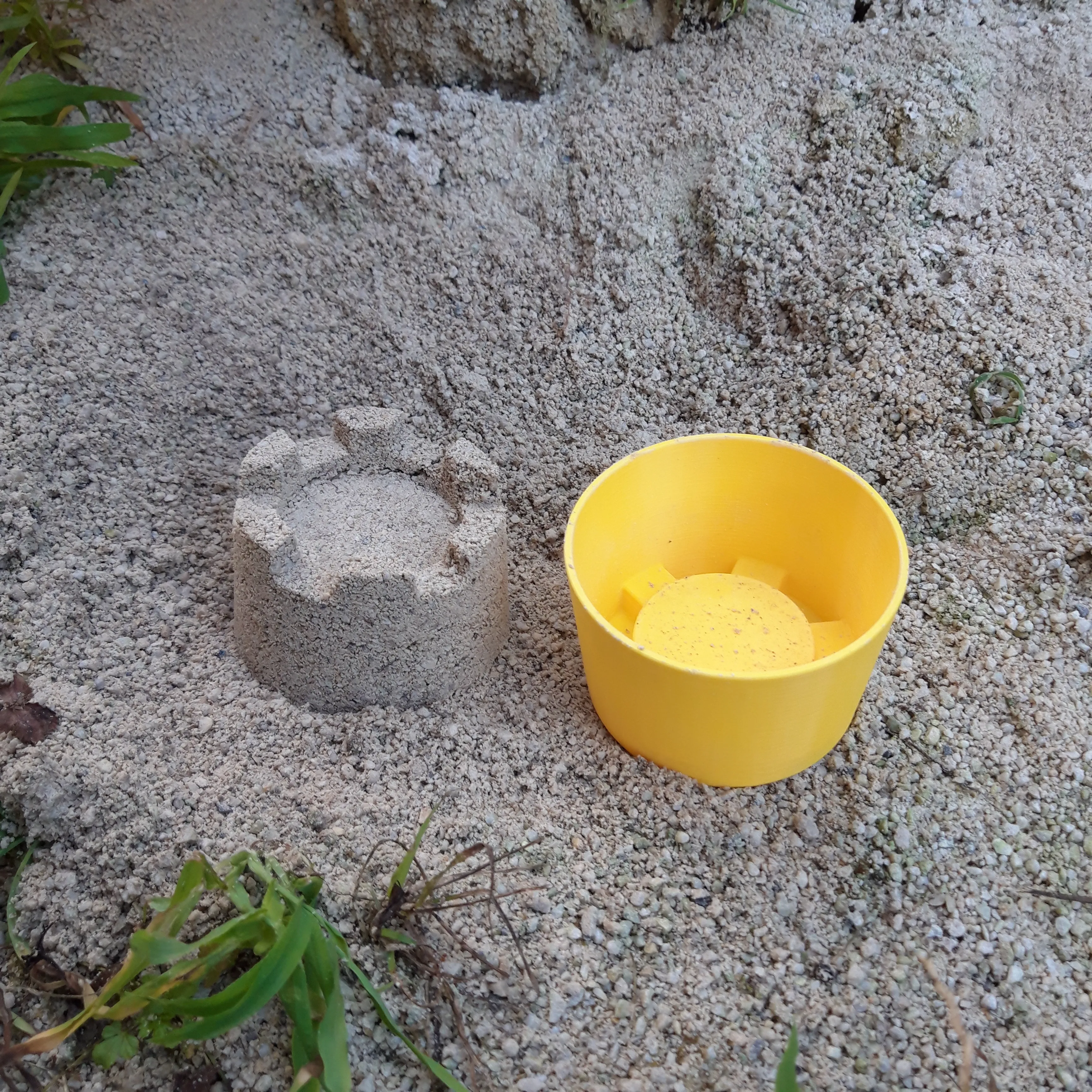 Beach sand play set