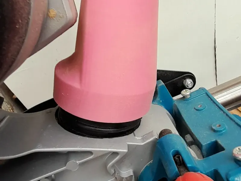 Adaptador para el puerto de polvo de la sierra de inglete
