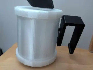 earthworm container