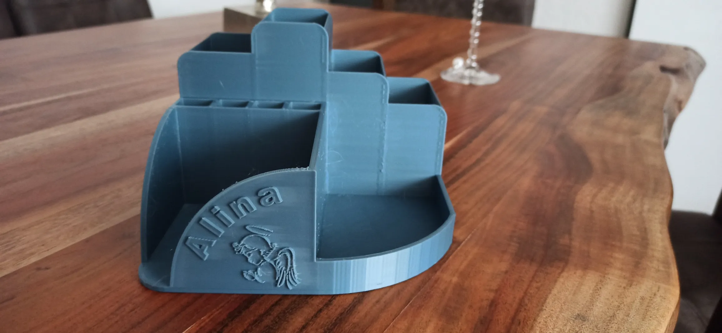 vielseitiger Desktop-Organizer