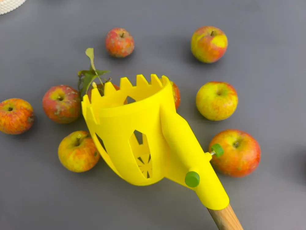 Fruit Picker - Apple Grabber