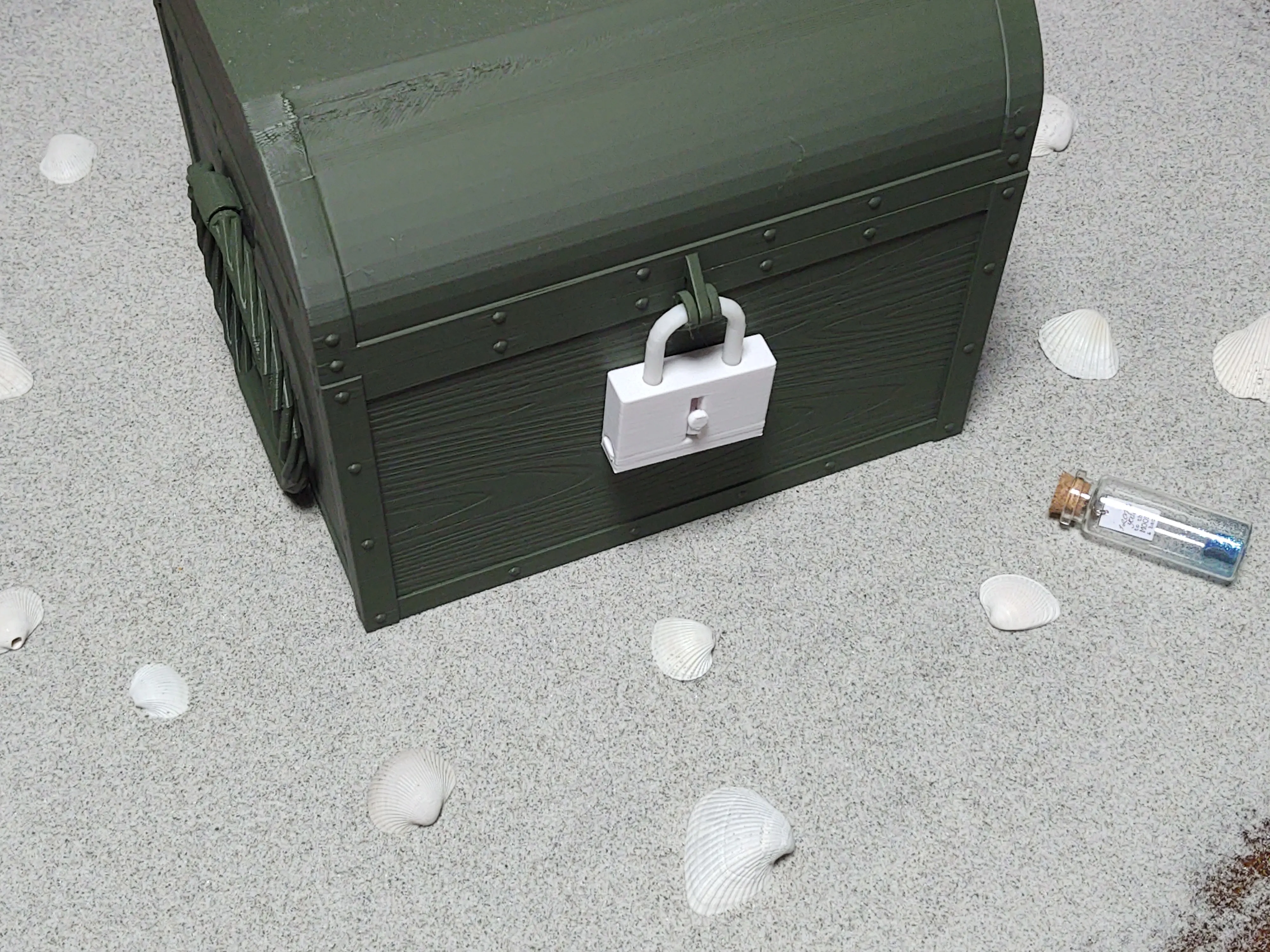 Beach Treasurer Chest