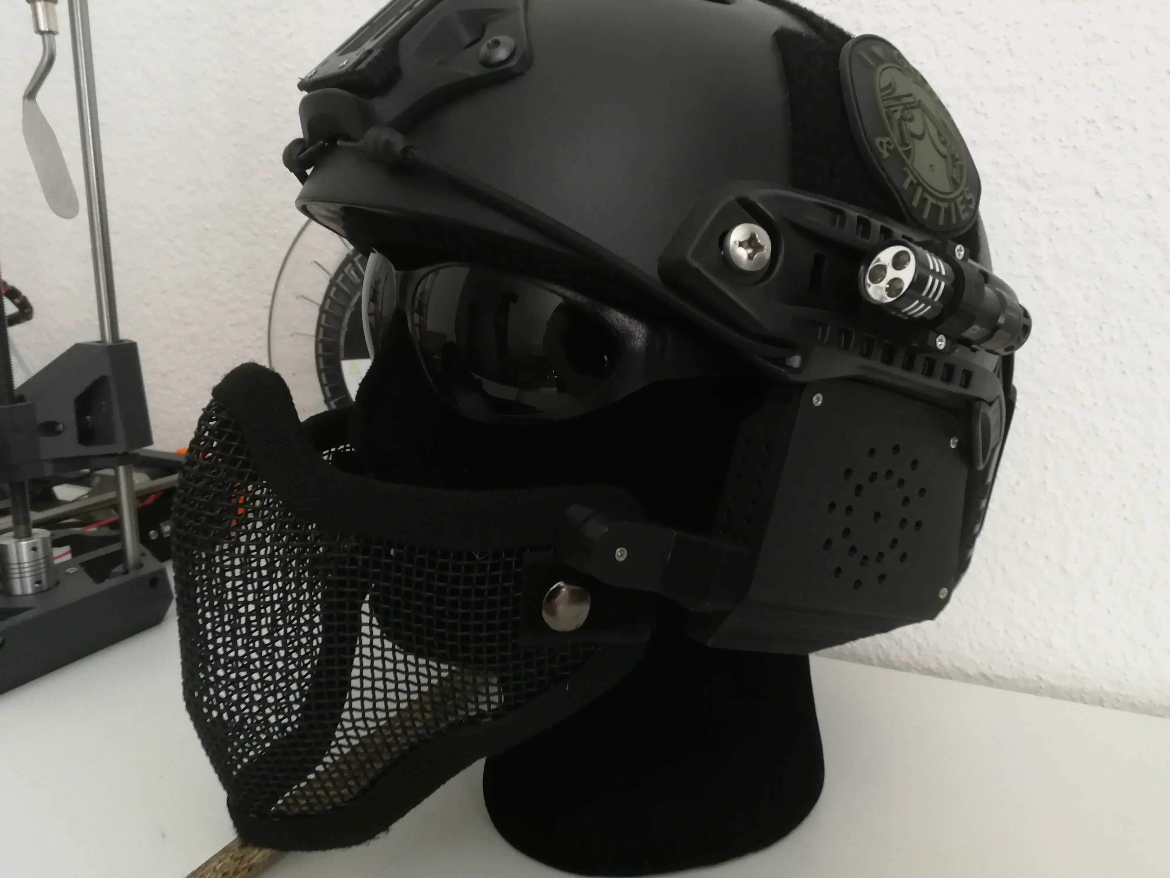 ATTACHE MASQUE/GRILLE POUR CASQUE FAST EMERSON V2.0