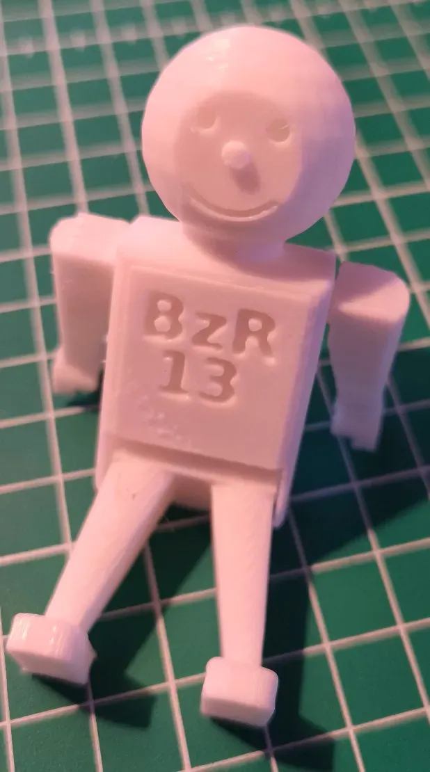 Figurina robot v13