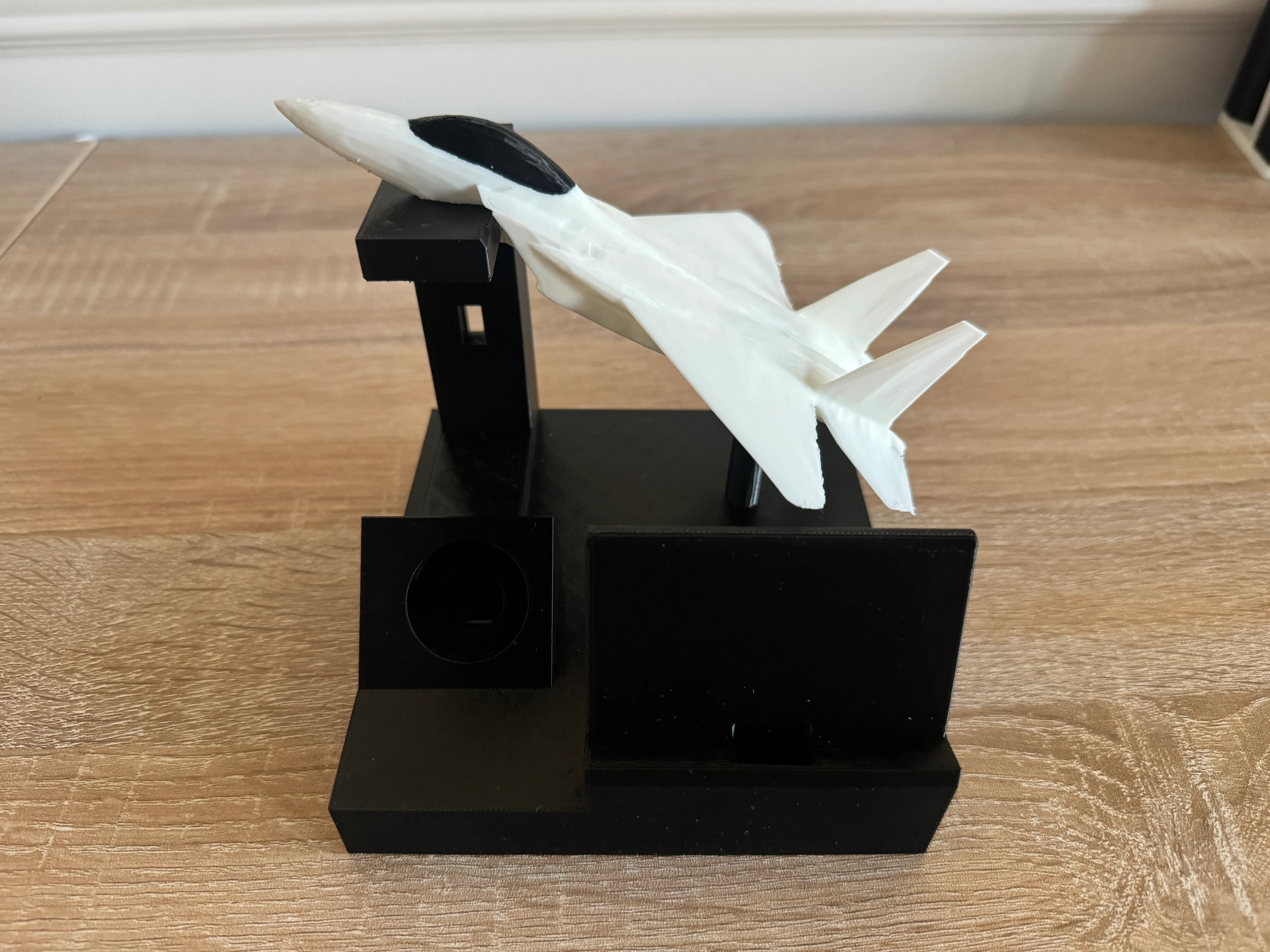 Fighter Jet Charging Dock - Phone, Watch, Earbuds
