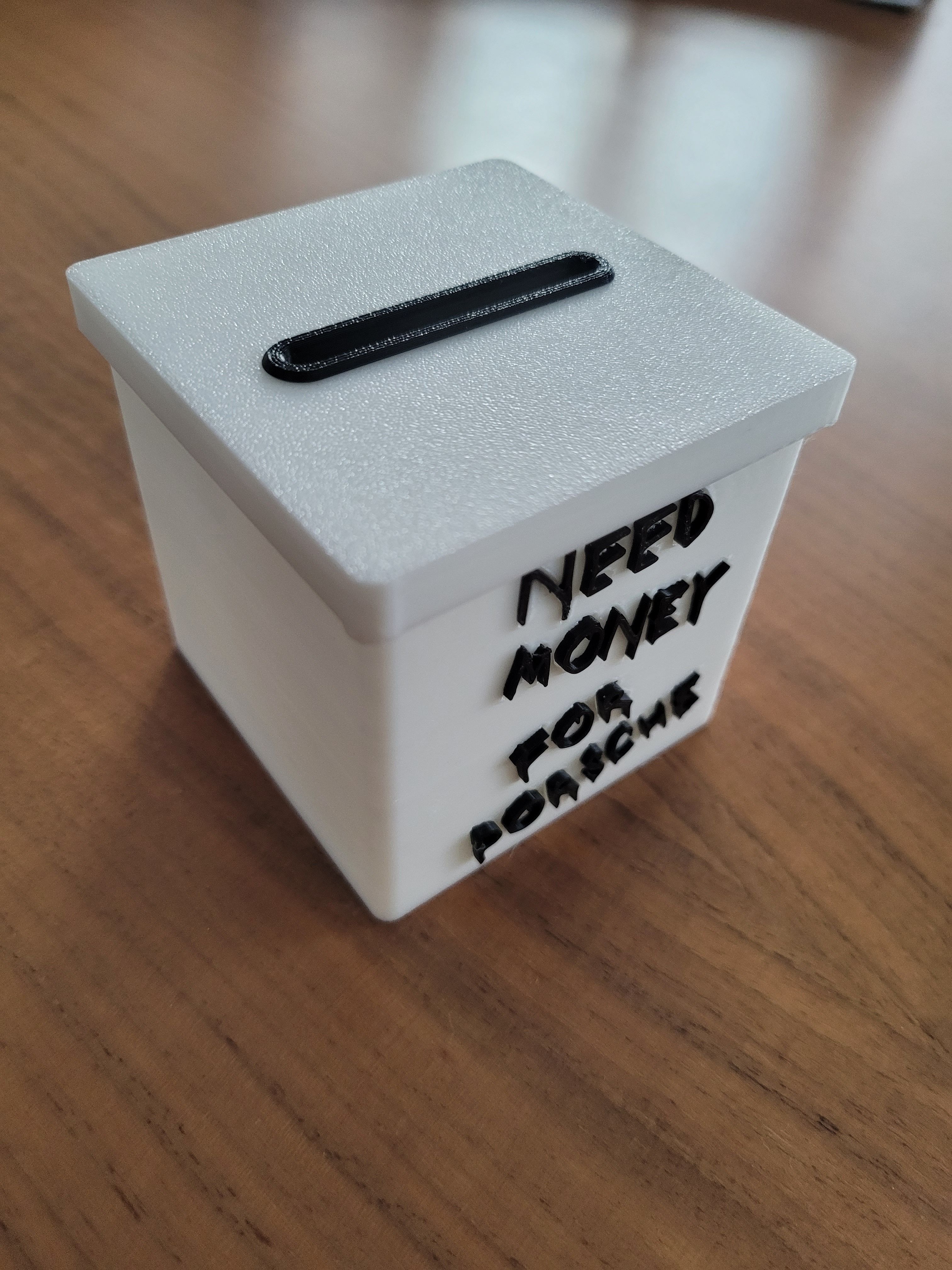 MONEYBOX WITH TEXT | 3D models download | Creality Cloud