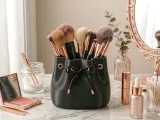 Drawstring-Style Makeup Brush Holder-2
