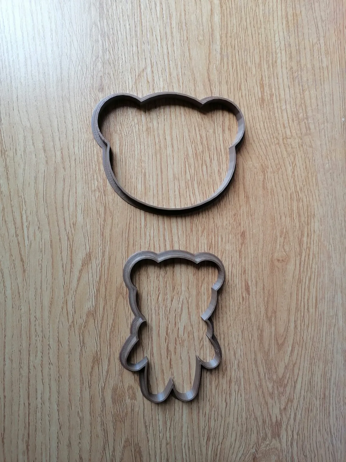 CORTAPASTAS OSO / OSO CORTAGALLETA