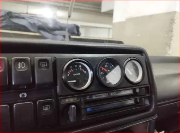 VW Golf/Jetta MK2 - Support pour manomètres 52 mm - Fente po