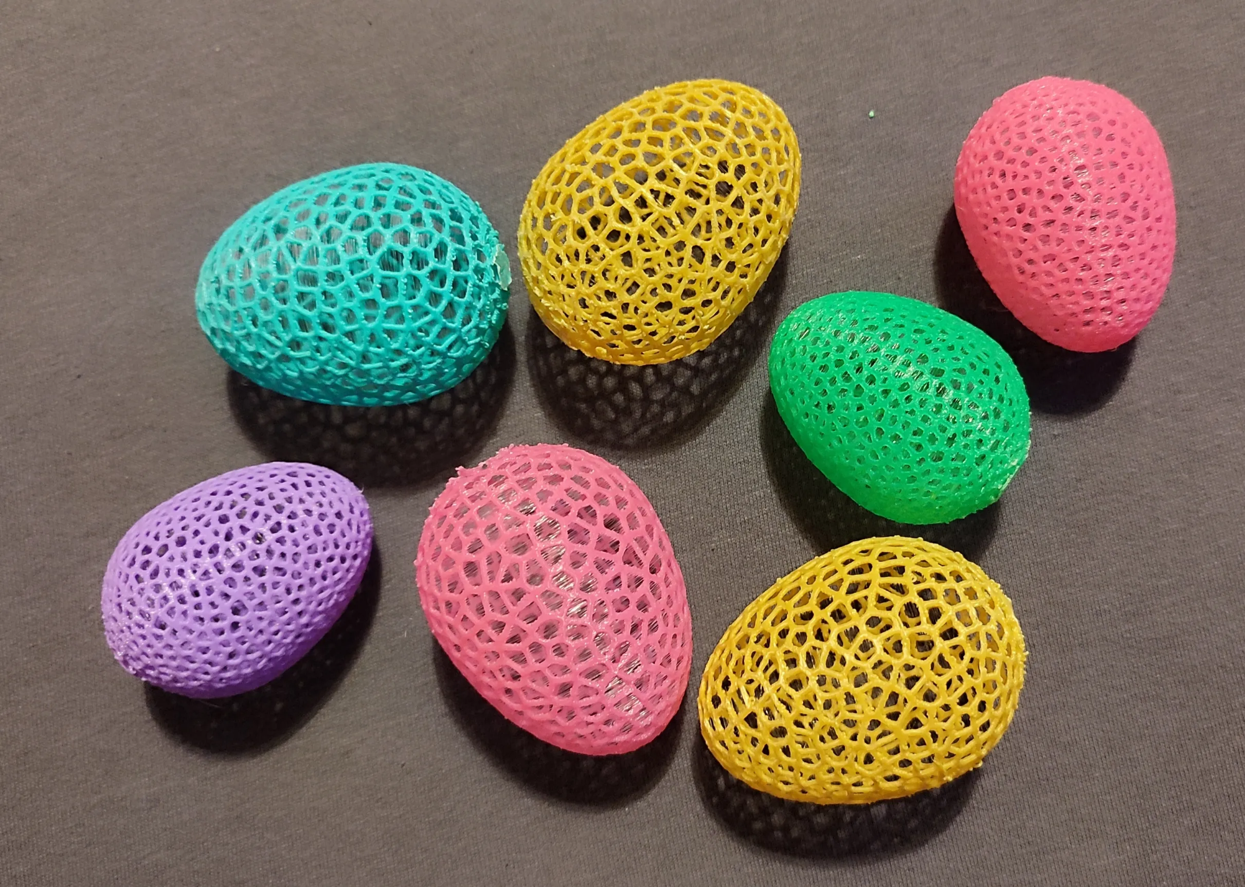 Easter egg Voronoi