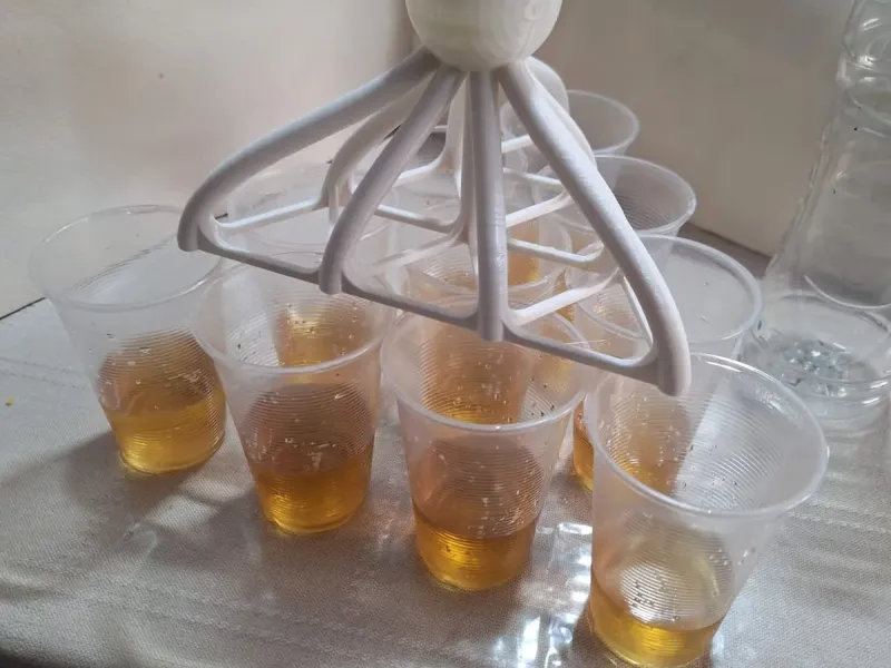 BIERPONG-TRICHTER - SUPER SCHNELL - FÜR 10 GLÄSER AUF EINMAL