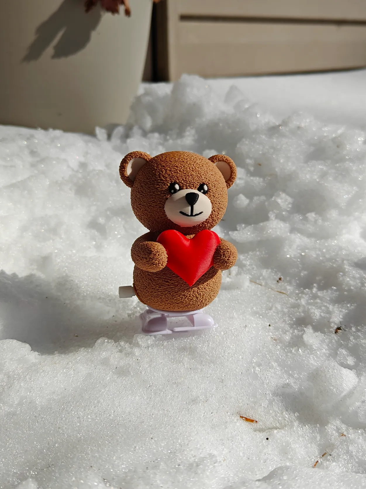 Walking Bear with Heart (Wind-up Mechanism)-3