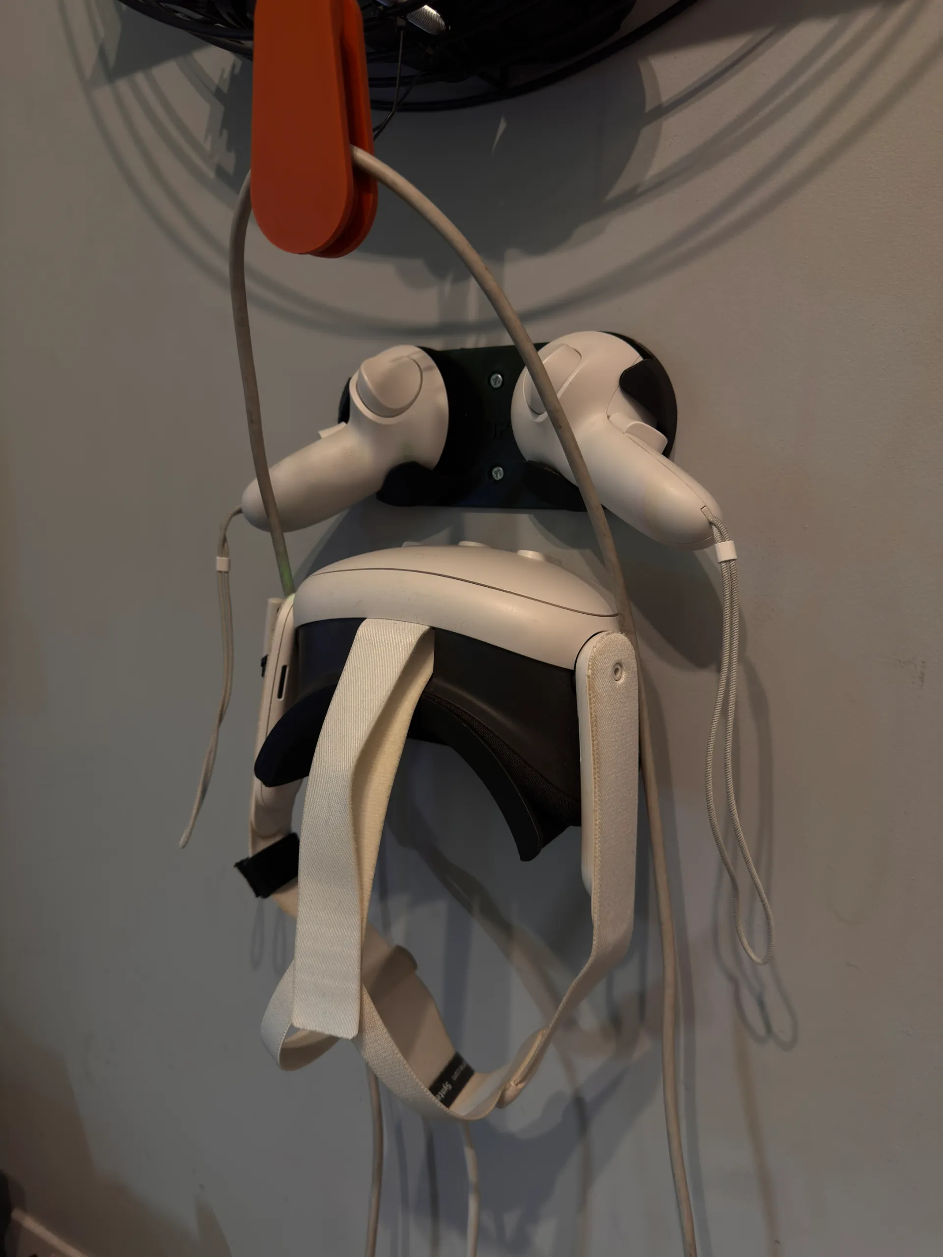 meta Quest 3 3s wall stand-3