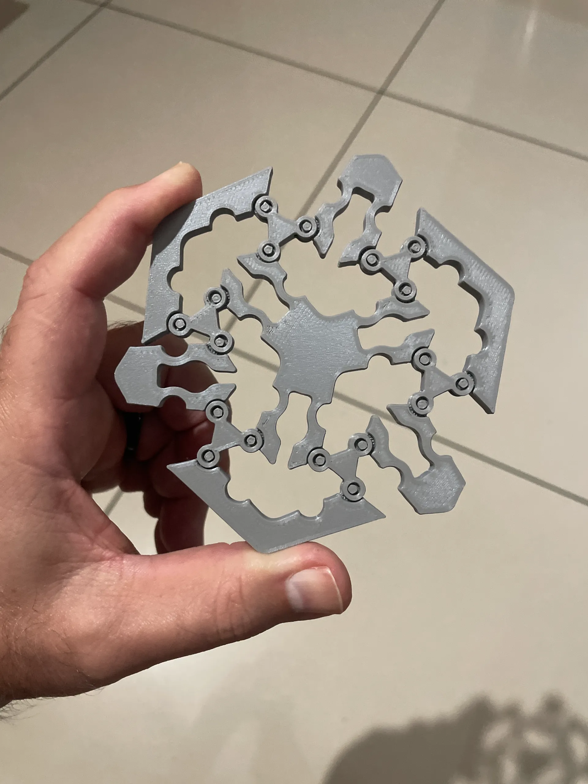 Bi stable decompression toy PLA integrated printing-0