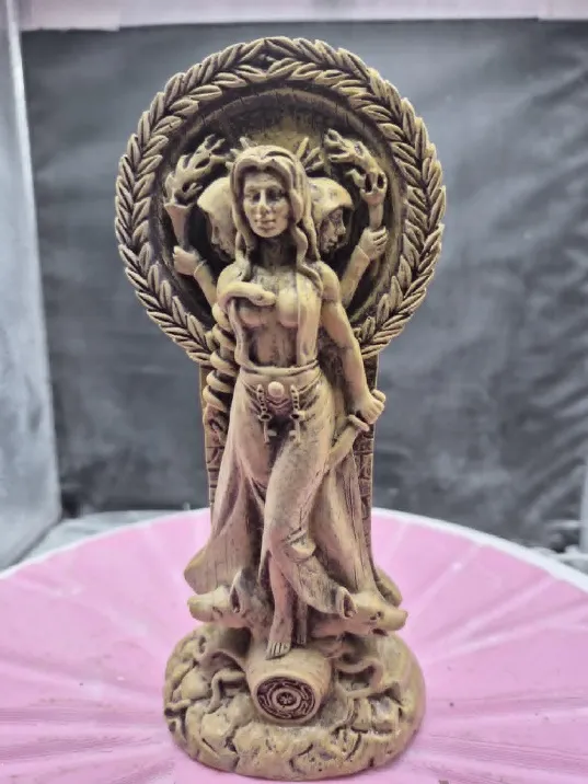 Hecate Goddess Statue decoration