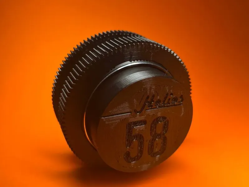 Mütze Helios 44M-4