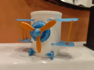 Airplane Pencil Cup 🛩