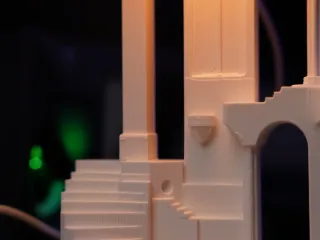 Arcitectual lamp