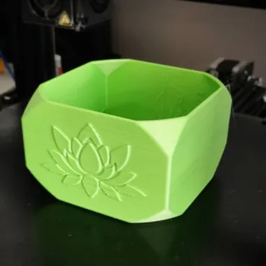 Planter with lotus - Vase 0009-1