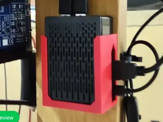 Supporto a parete per raspberry
