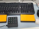 keyboard tray wrist rest-2