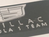 CadillaC_F1_KEYCHAIN-1