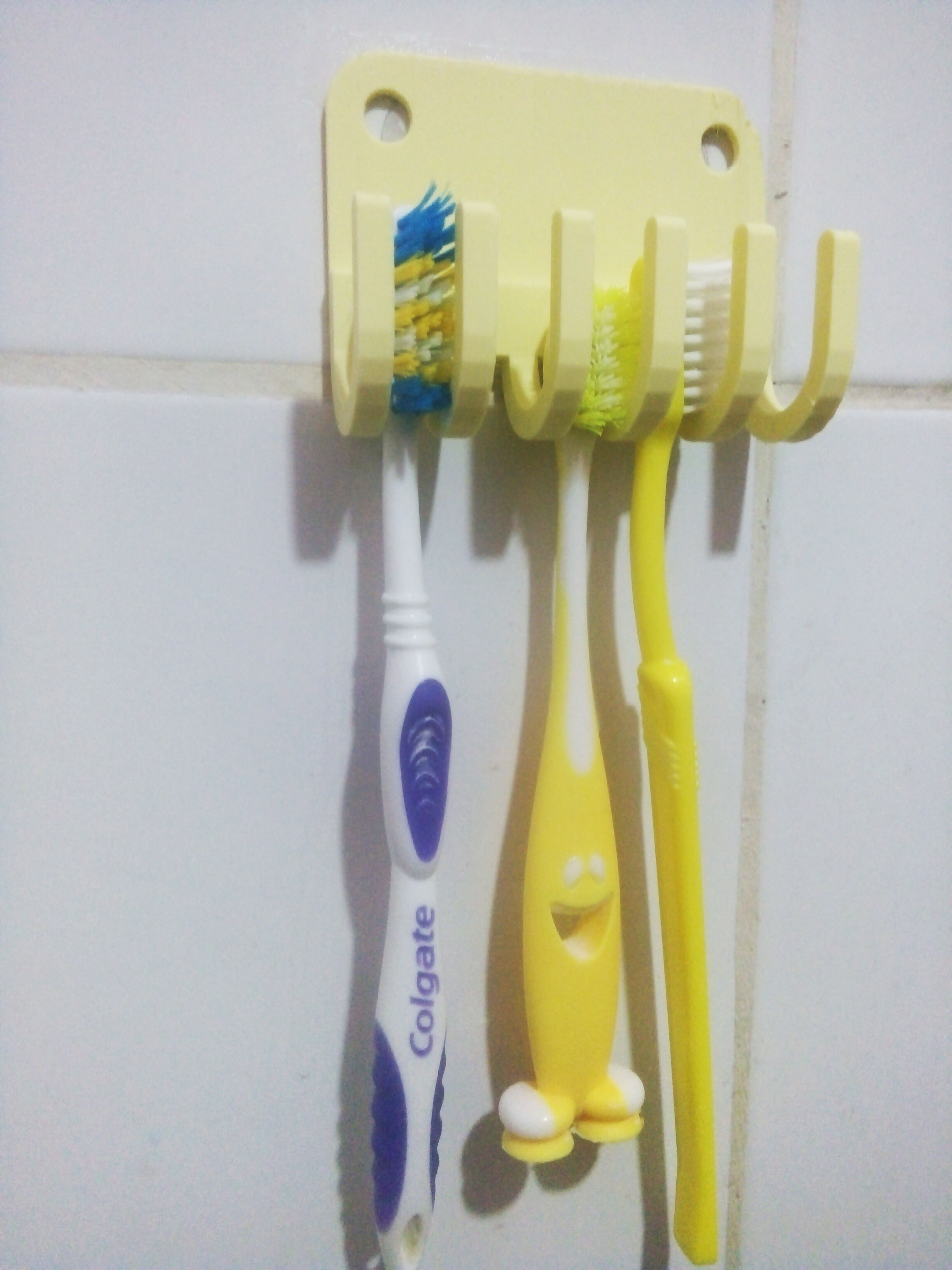 Fresh and free Stl File for Tooth brush mounted holder