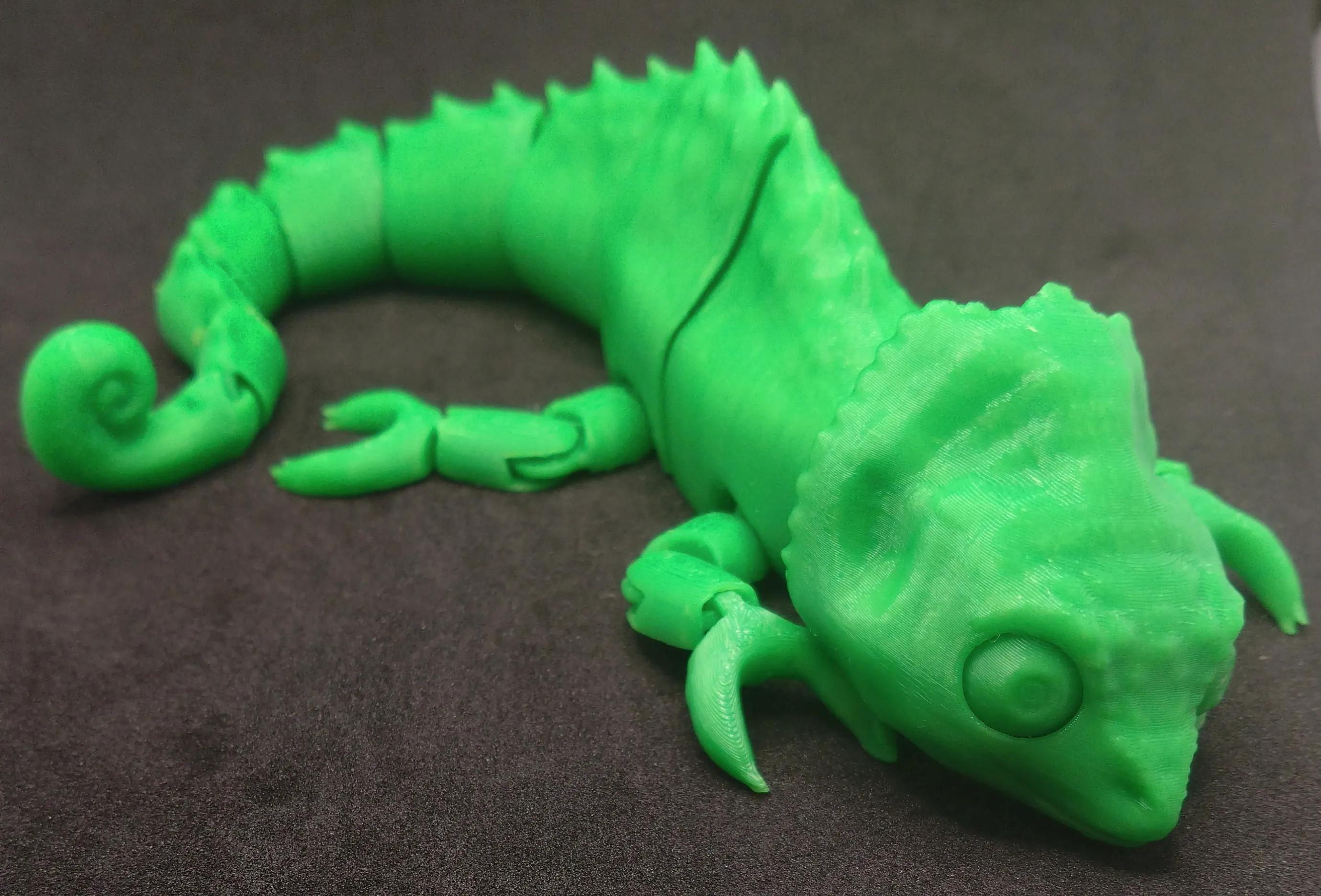 Articulated Chameleon Toy