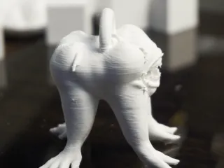 Grotesque Smile - The Buff Screaming Molar Keychain