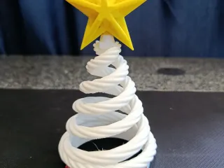 Christmas Tree with a Twist - no supports