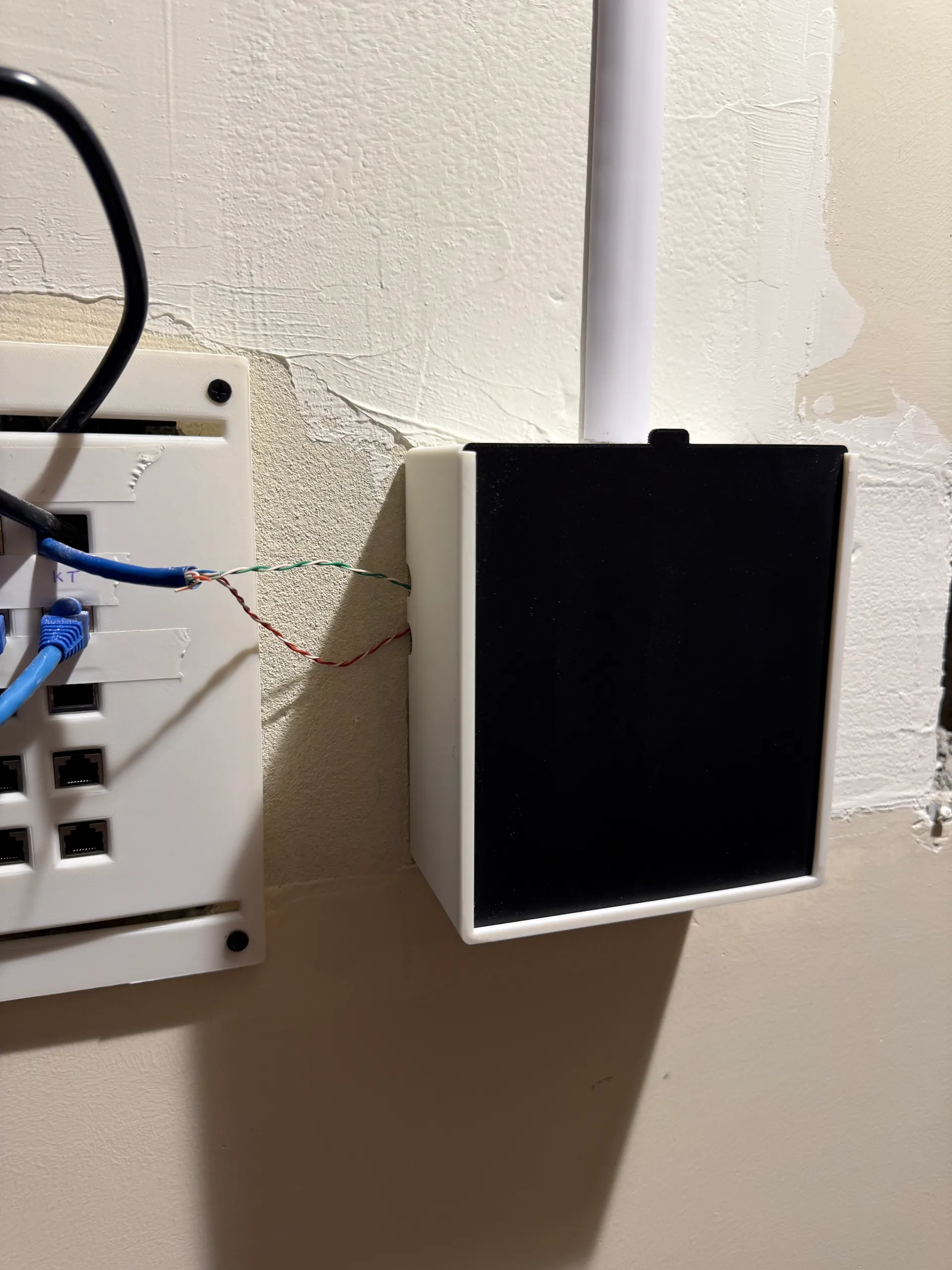 Wall Mounted Box-0