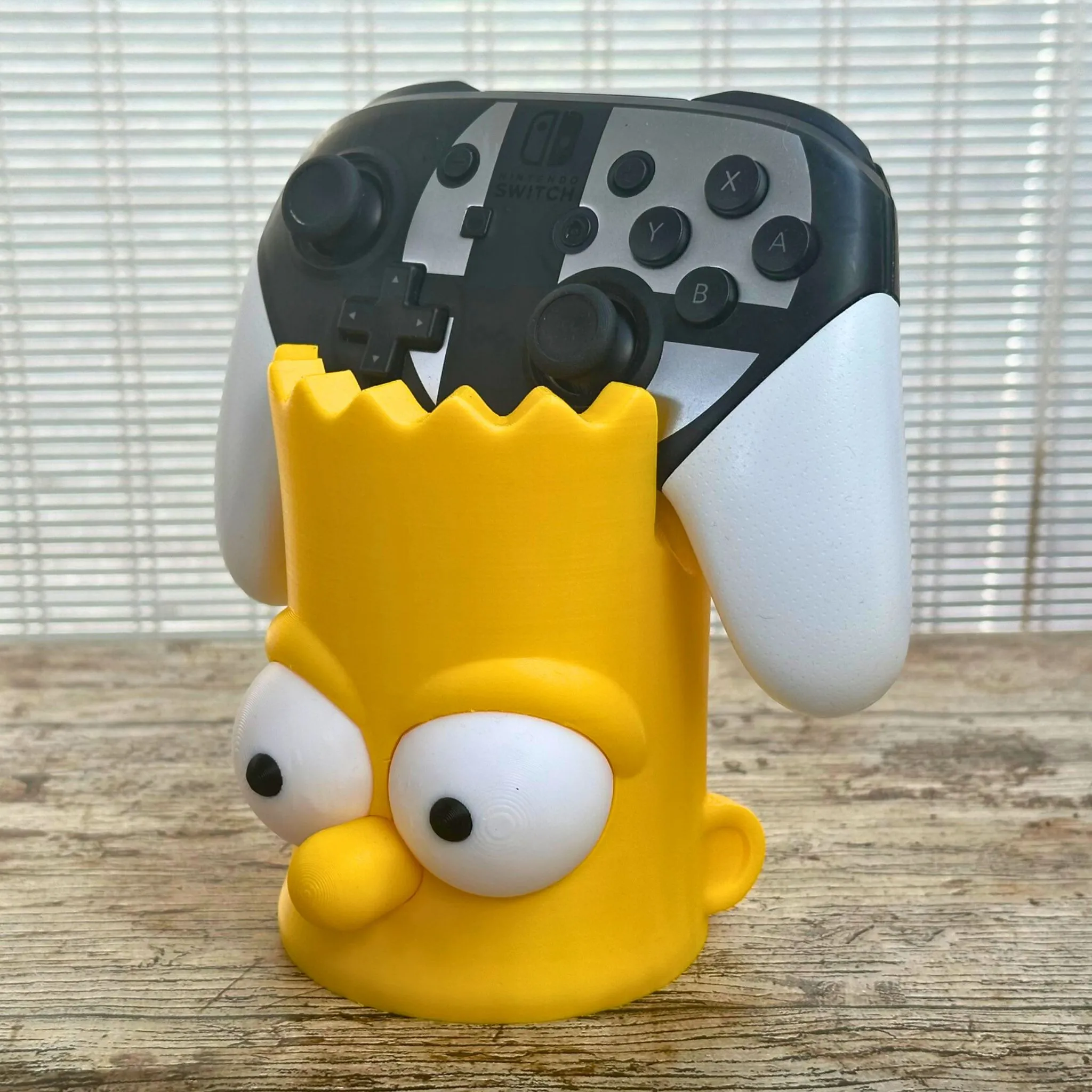 BART SIMPSON CONTROLLER HOLDER / PENCIL HOLDER