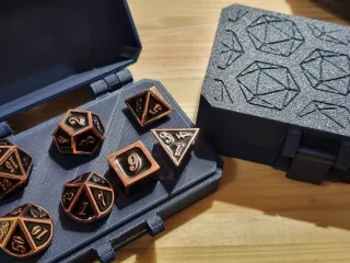 Dungeons and Dragons Dice Box