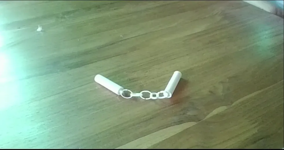 pequeños nunchakus