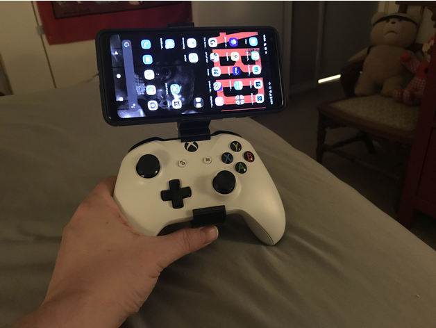 Xbox One Controller Phone Mount-3