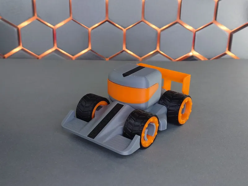 Speedy, il piccolo robot da corsa (senza CFS)