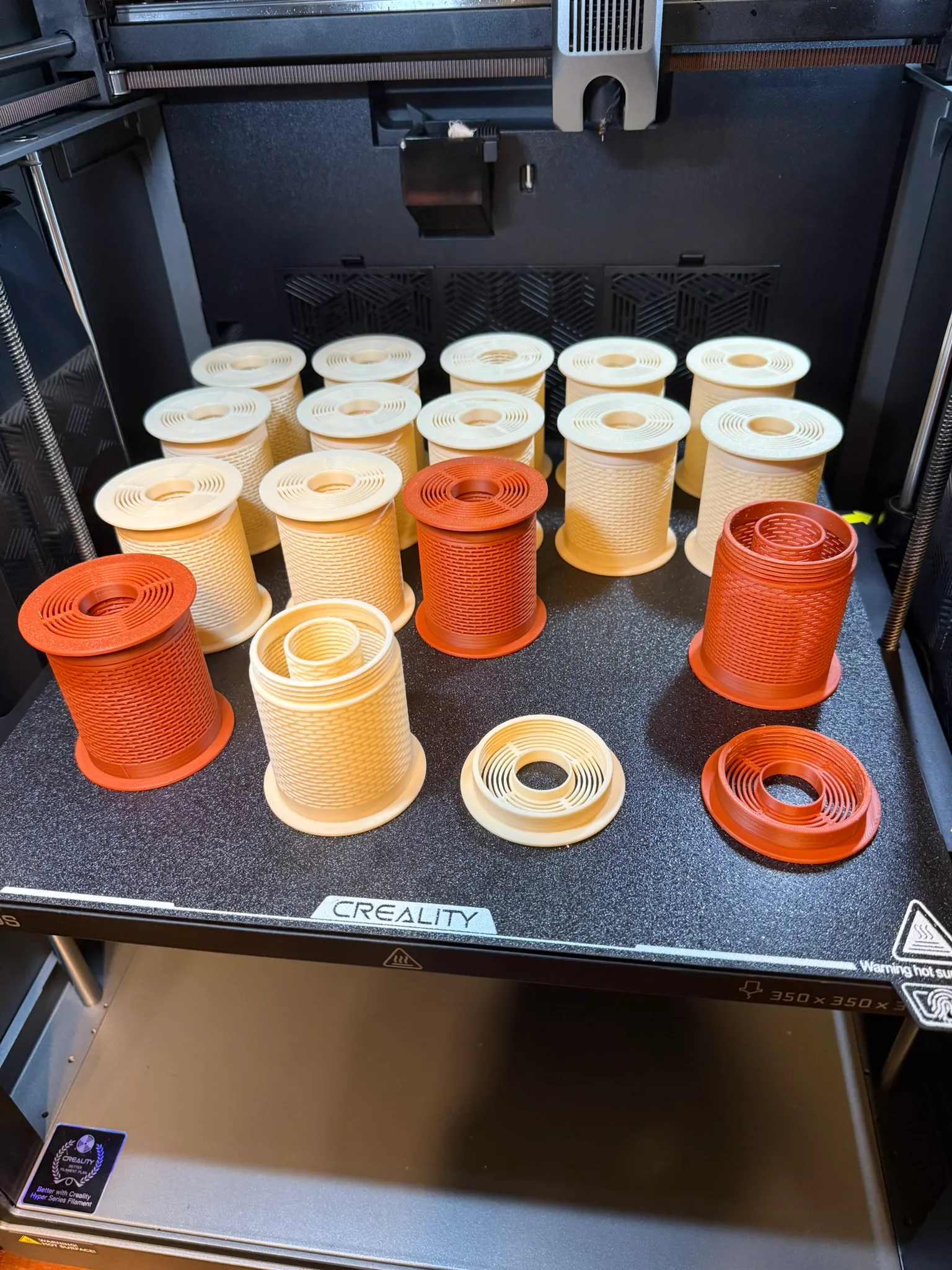Spool-center desiccant box (Creality Hyper PLA RFID)-1