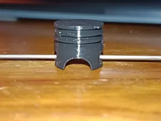 Piston