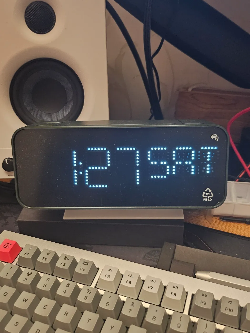 IKEA BONDTOLVAN Clock holder