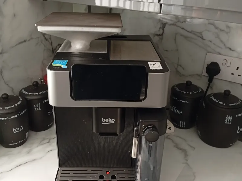 Beko Cafe Experto Bean Hopper