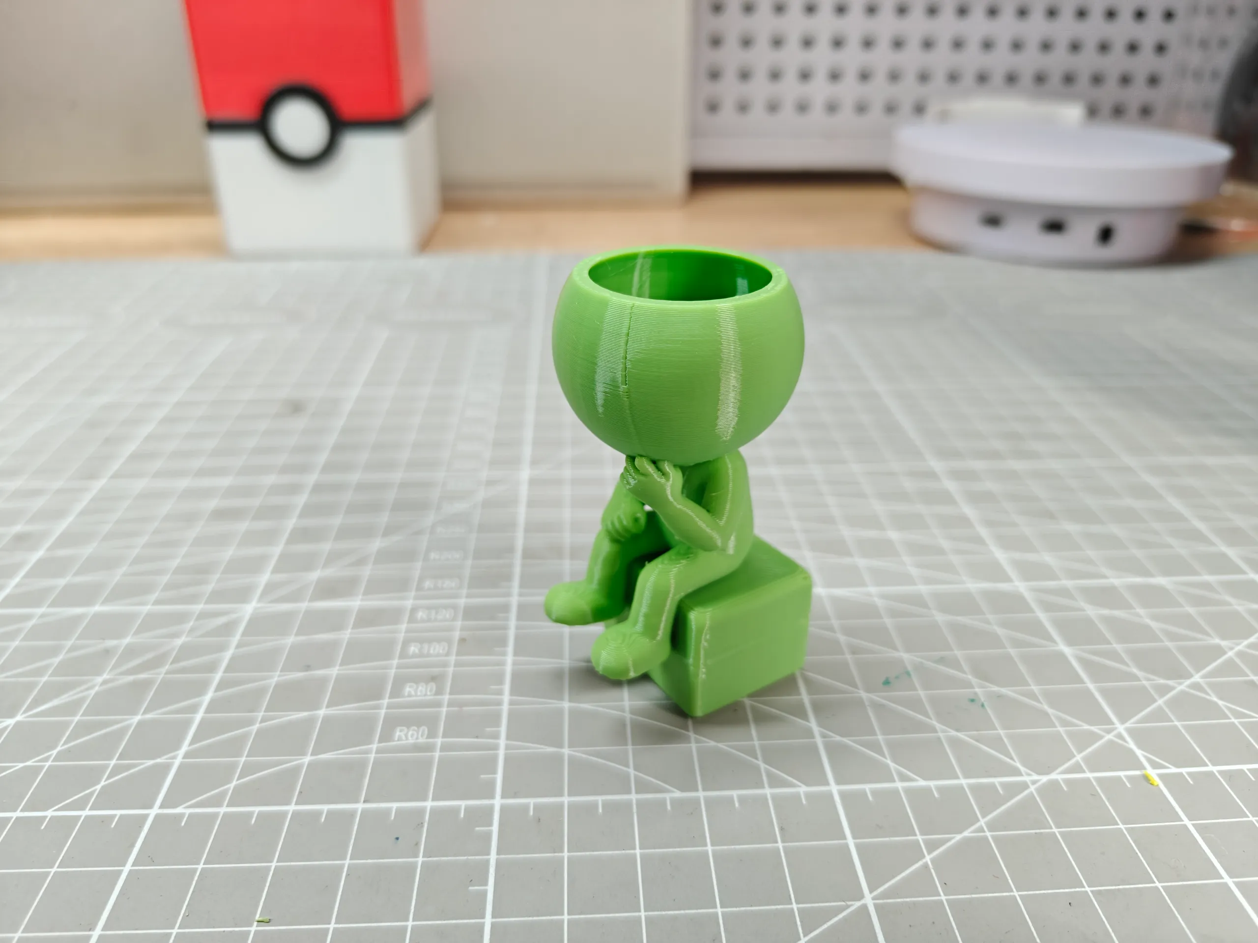 Minimalist Small Planter, Storage Box – The Thinker Figure