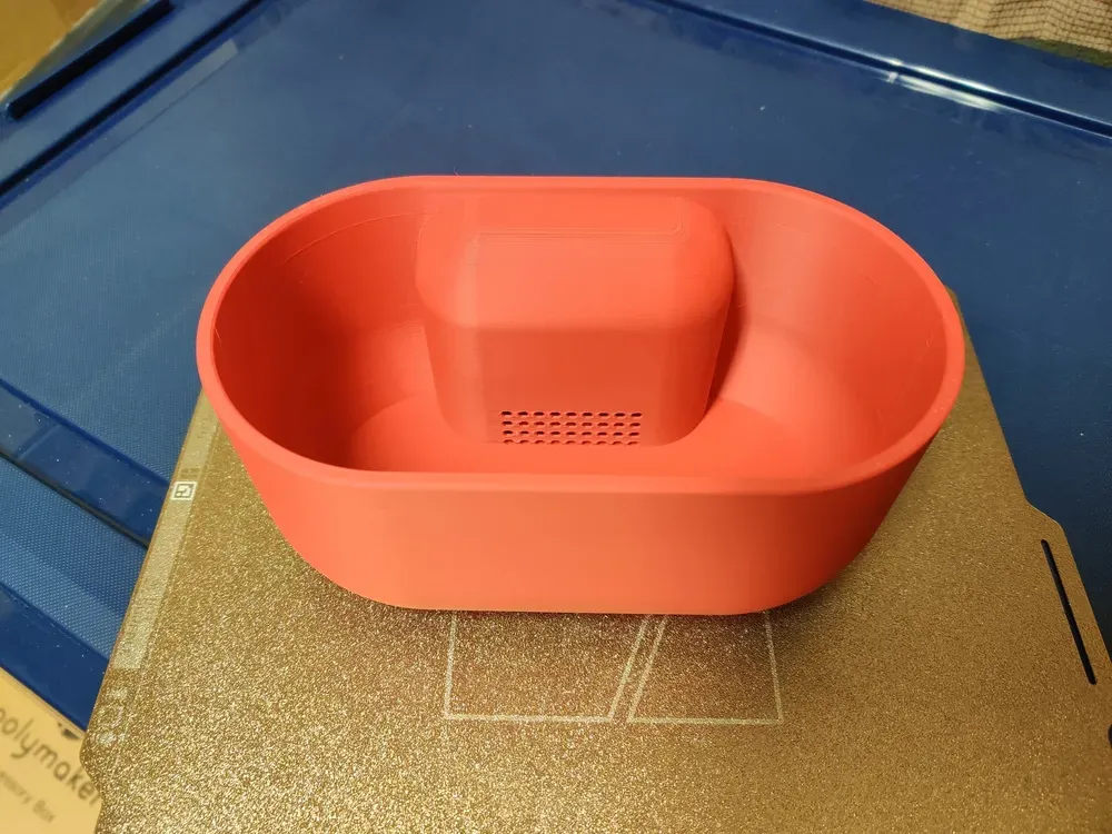 Self-Watering Design Planter for effortless plant care