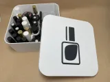 Nail polish container-1